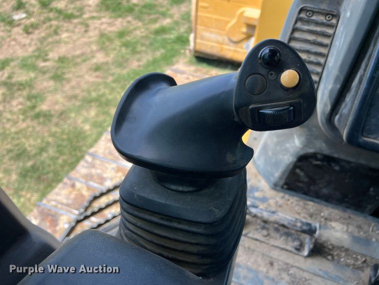 image for item DR5578 2017 Caterpillar D6K2 XL  dozer