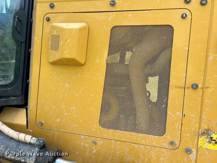 image for item DR5578 2017 Caterpillar D6K2 XL  dozer