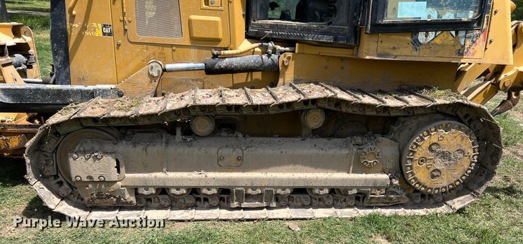 image for item DR5578 2017 Caterpillar D6K2 XL  dozer