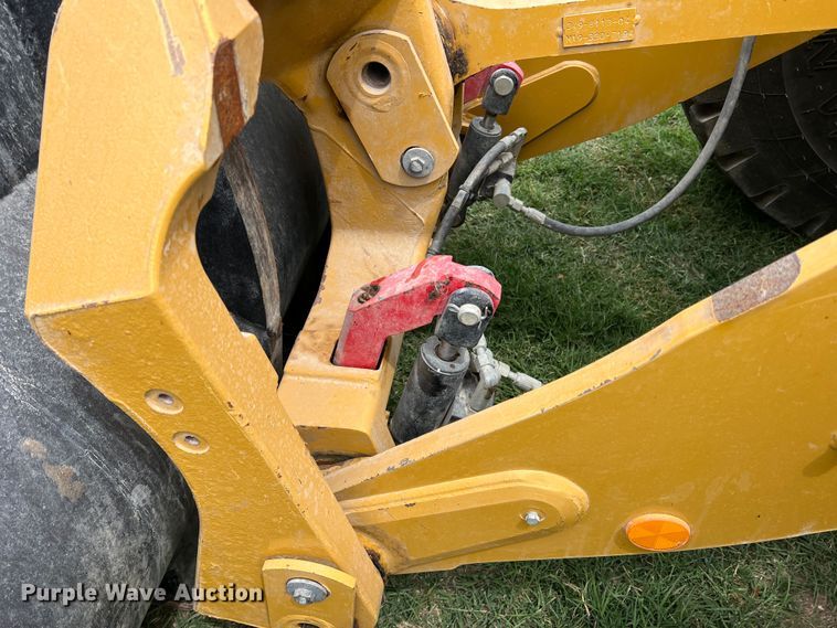 image for item DR5580 2020 Caterpillar 926M  wheel loader