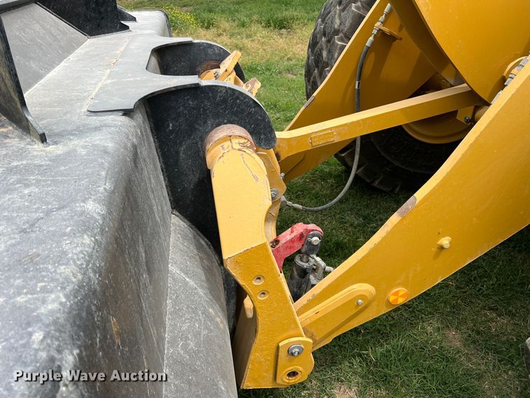 image for item DR5580 2020 Caterpillar 926M  wheel loader