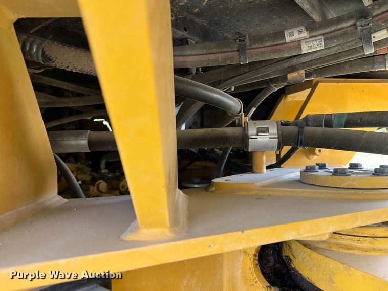 image for item DR5580 2020 Caterpillar 926M  wheel loader