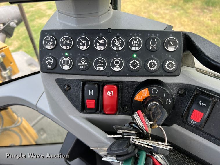 image for item DR5580 2020 Caterpillar 926M  wheel loader