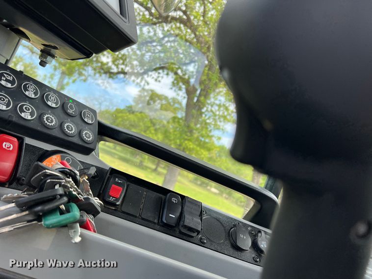 image for item DR5580 2020 Caterpillar 926M  wheel loader