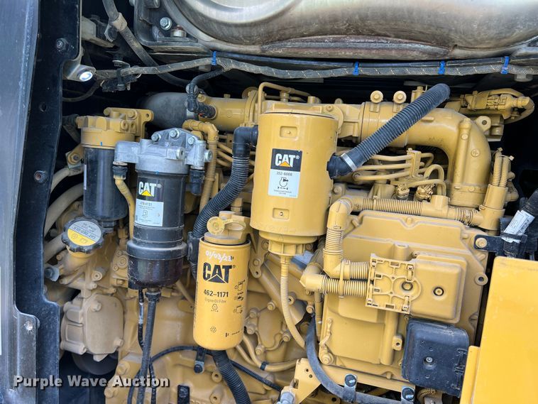 image for item DR5580 2020 Caterpillar 926M  wheel loader