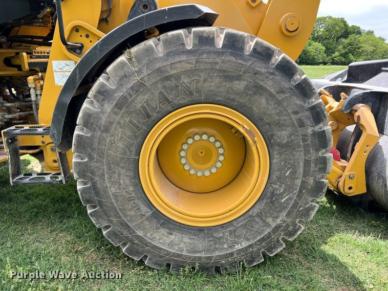image for item DR5580 2020 Caterpillar 926M  wheel loader