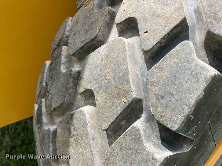 image for item DR5580 2020 Caterpillar 926M  wheel loader