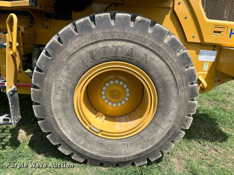image for item DR5580 2020 Caterpillar 926M  wheel loader