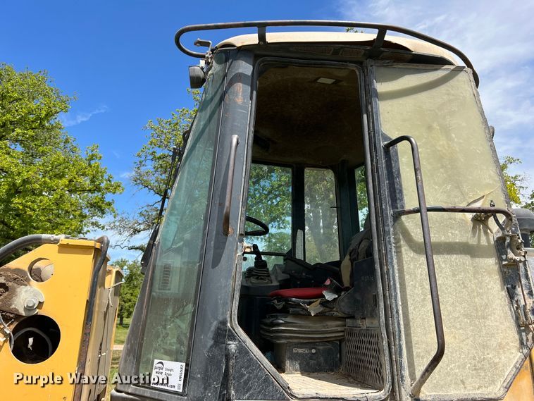 image for item DR5582 2008 John Deere 544J  wheel loader