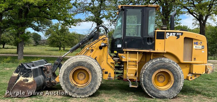 image for item DR5587 2010 Caterpillar 924H  wheel loader