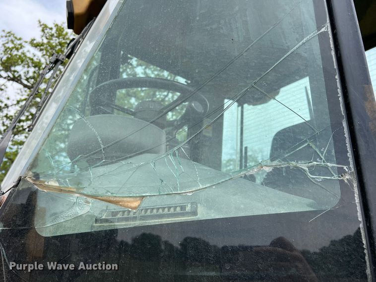 image for item DR5587 2010 Caterpillar 924H  wheel loader