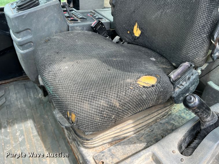 image for item DR5587 2010 Caterpillar 924H  wheel loader