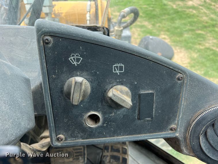 image for item DR5587 2010 Caterpillar 924H  wheel loader