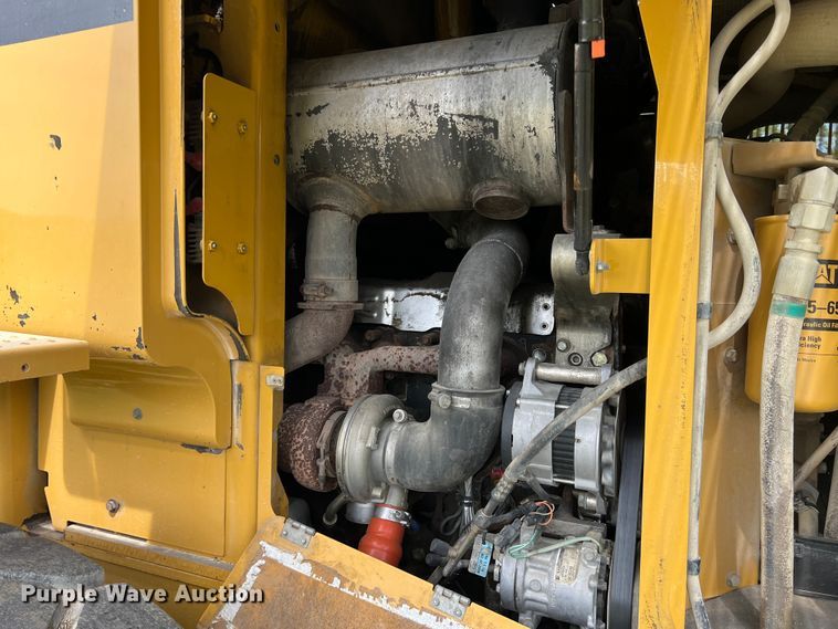 image for item DR5587 2010 Caterpillar 924H  wheel loader