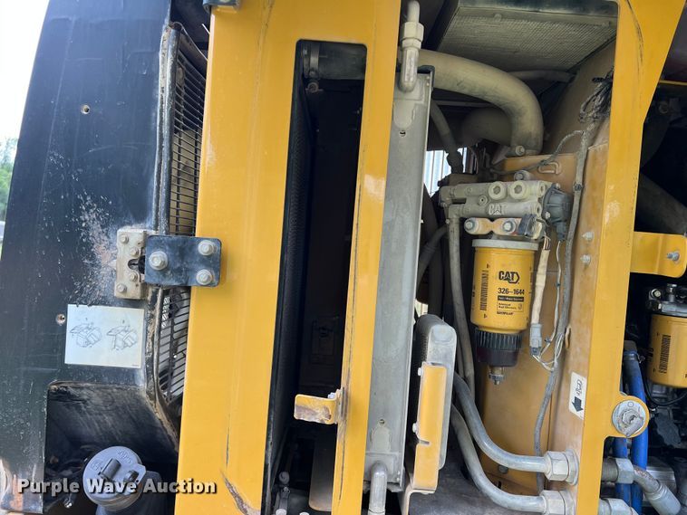 image for item DR5587 2010 Caterpillar 924H  wheel loader