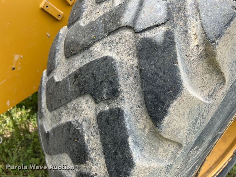 image for item DR5587 2010 Caterpillar 924H  wheel loader