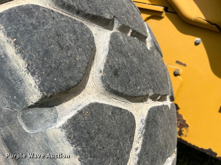 image for item DR5587 2010 Caterpillar 924H  wheel loader