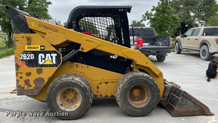 image for item DR5593 2017 Caterpillar 262D  skid steer loader