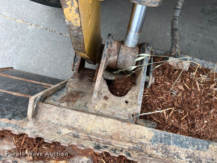 image for item DR5593 2017 Caterpillar 262D  skid steer loader