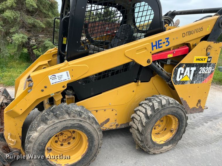 image for item DR5593 2017 Caterpillar 262D  skid steer loader