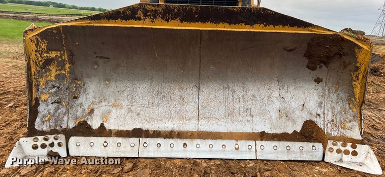 image for item DR5597 1987 Caterpillar D8N  dozer