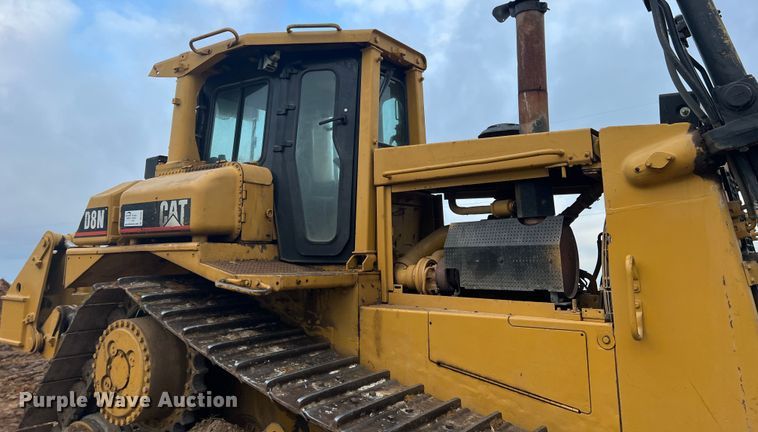 image for item DR5597 1987 Caterpillar D8N  dozer