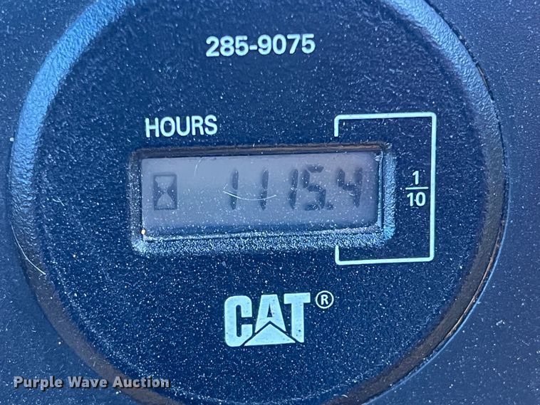 image for item DR5597 1987 Caterpillar D8N  dozer