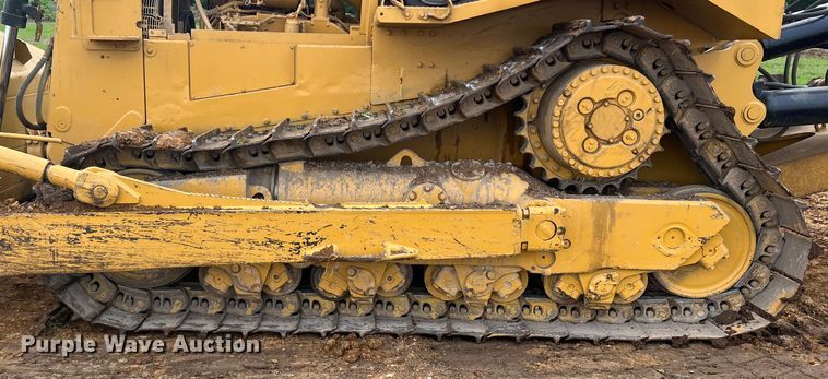 image for item DR5597 1987 Caterpillar D8N  dozer