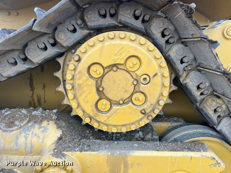 image for item DR5597 1987 Caterpillar D8N  dozer