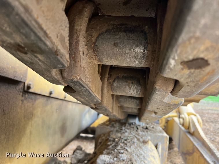 image for item DR5597 1987 Caterpillar D8N  dozer