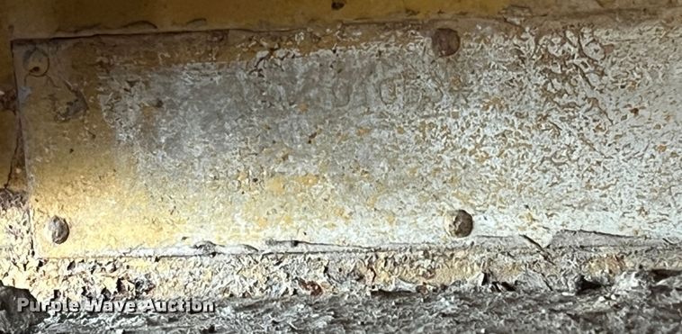 image for item DR5597 1987 Caterpillar D8N  dozer