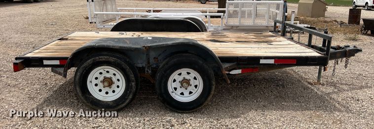 image for item DR5601 2009 H&H  utility trailer