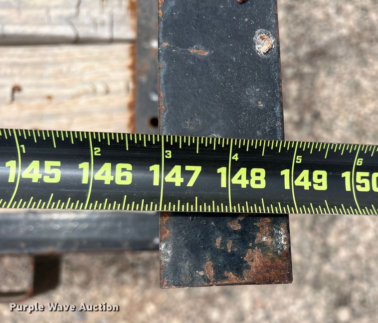 image for item DR5601 2009 H&H  utility trailer