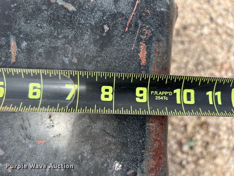 image for item DR5601 2009 H&H  utility trailer