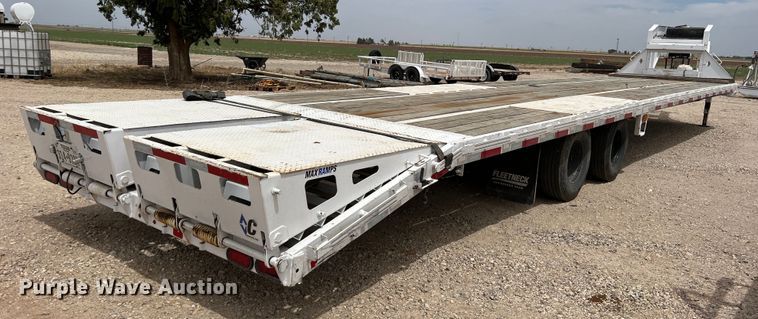 image for item DR5602 2021 Diamond C  equipment trailer