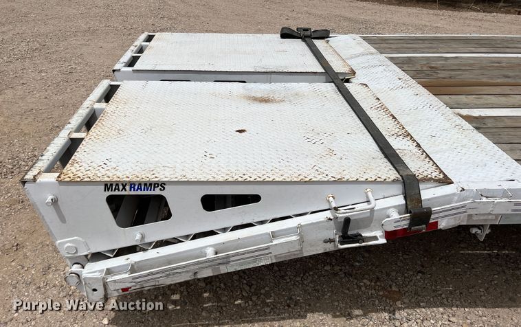 image for item DR5602 2021 Diamond C  equipment trailer