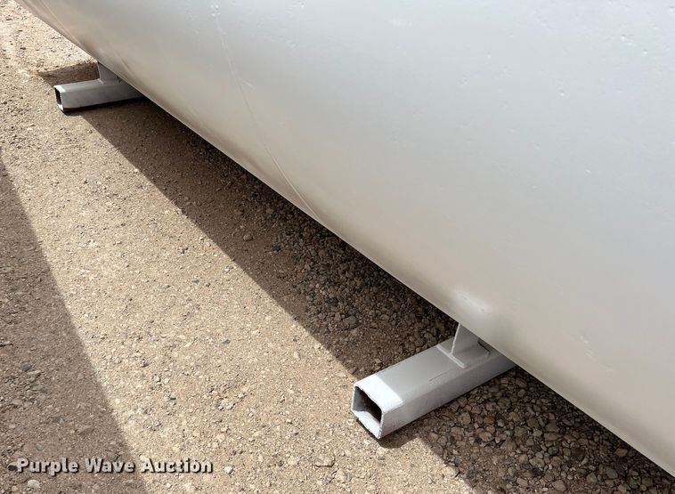 image for item DR5603 Fuel tank