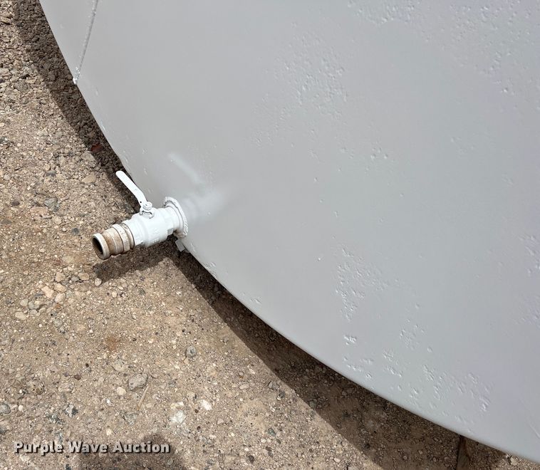 image for item DR5603 Fuel tank