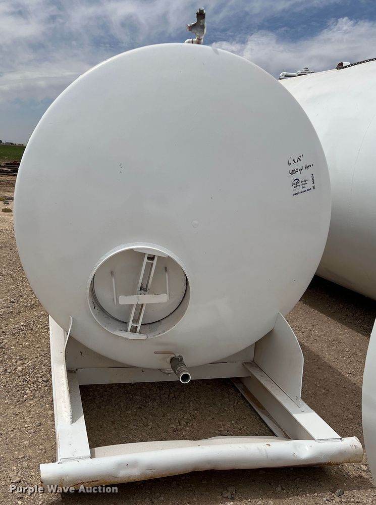 image for item DR5604 Fuel tank