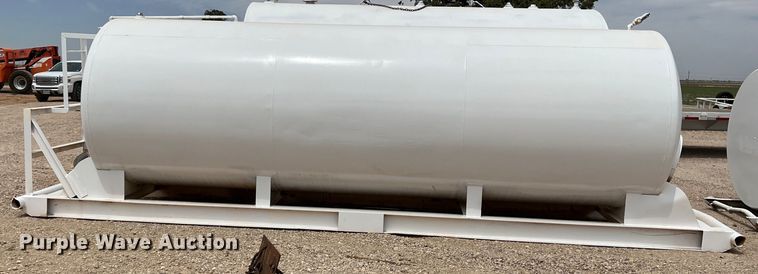 image for item DR5604 Fuel tank