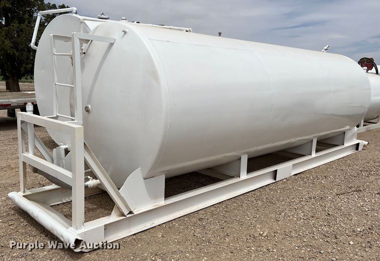 image for item DR5604 Fuel tank