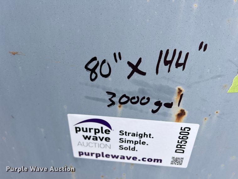 image for item DR5605 Robstown  fuel tank