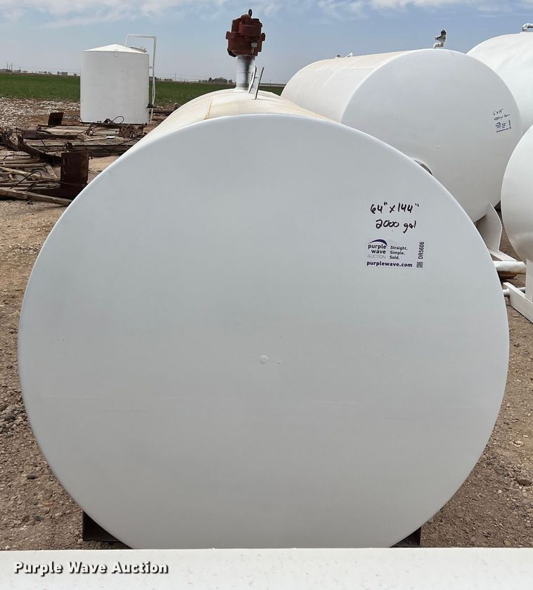 image for item DR5606 Fuel tank