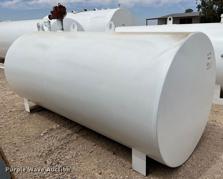 image for item DR5606 Fuel tank