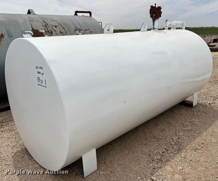 image for item DR5606 Fuel tank