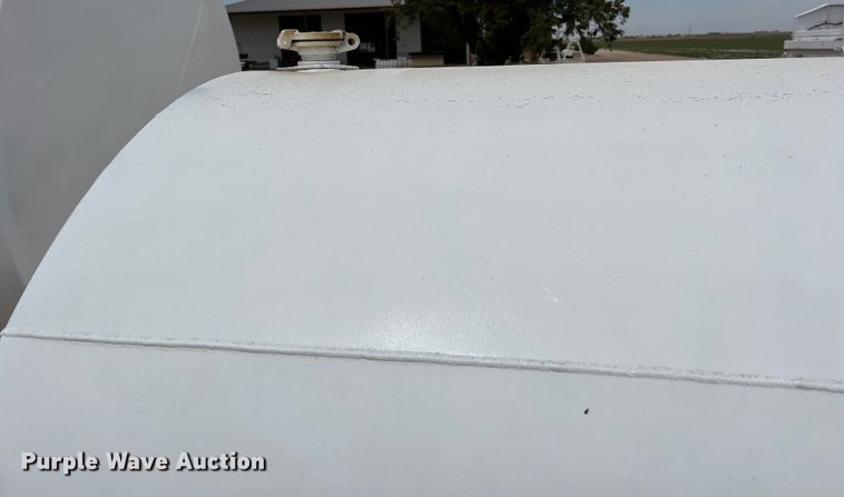 image for item DR5606 Fuel tank