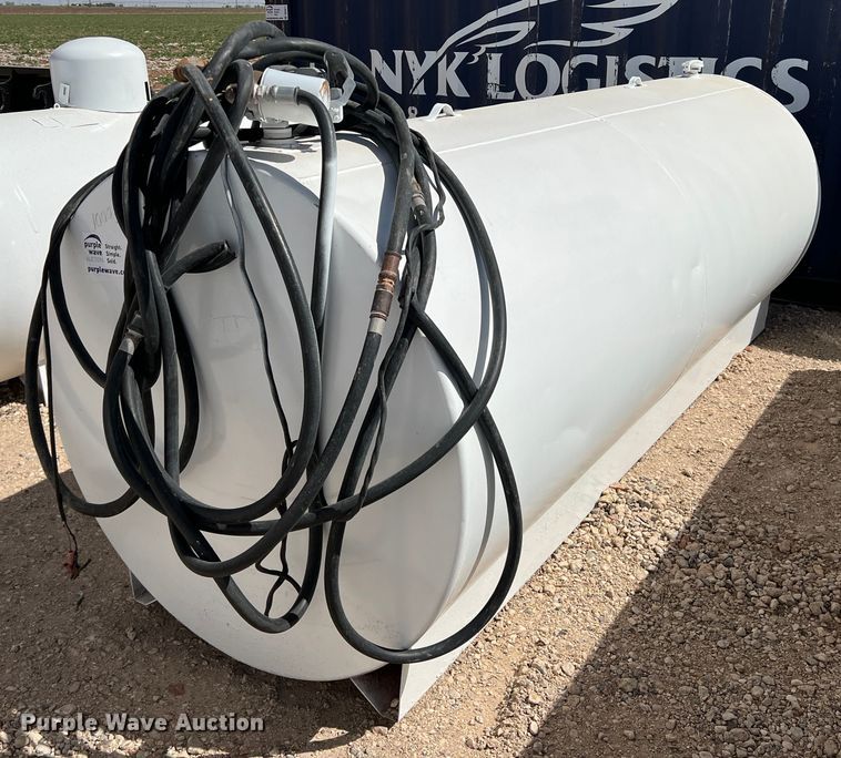 image for item DR5609 Fuel tank