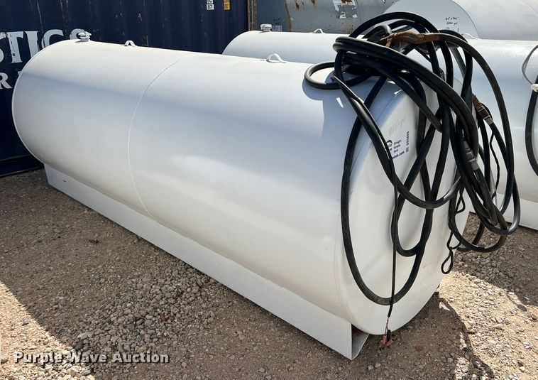 image for item DR5609 Fuel tank