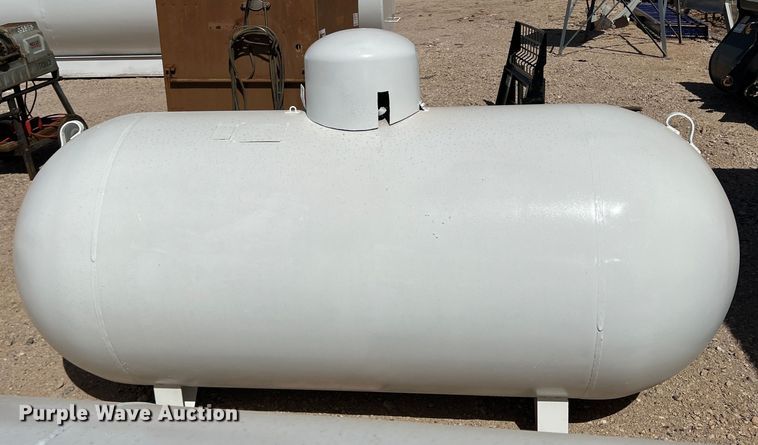 image for item DR5610 Propane tank