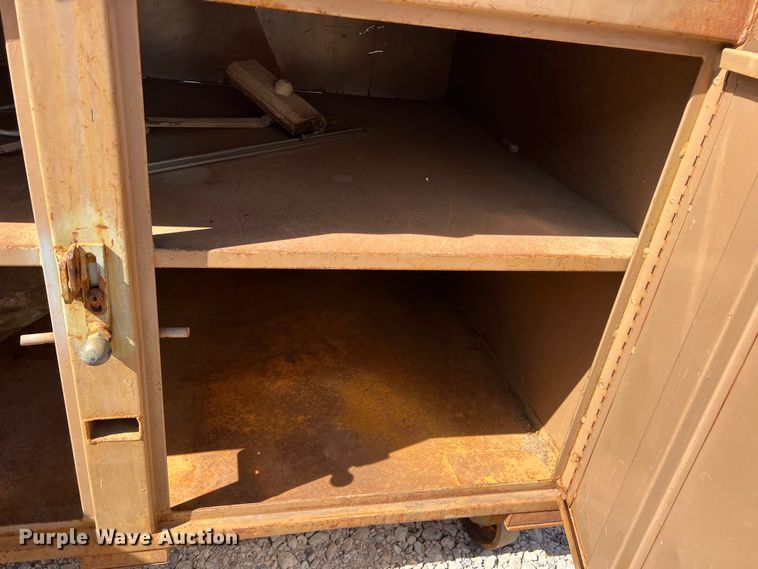 image for item DR5614 Knaack  job box